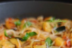 Spaghete cu roșii și zucchini - Savuroase și rapide