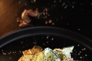 Salată de morcovi cu castraveți - Proaspătă, răcoritoare și energizantă