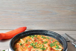 Muschiulet de porc cu gnocchi si mazare - Reteta savuroasa