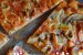 Pizza rapidă cu blat de clătite - Rapidă și delicioasă-0