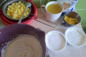 Tort Pina Colada - Reteta delicioasa cu ananas