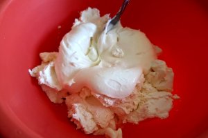 Tort Pina Colada - Reteta delicioasa cu ananas