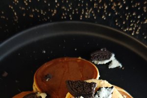 Pancakes cu Oreo - Delicioase și ușor de făcut
