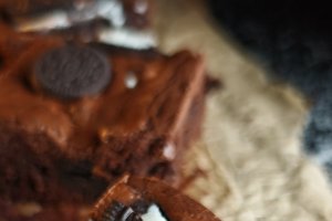 Brownie cu Oreo - Desertul ciocolatos și savuros