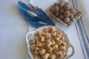 Crackers cu mac - Rețeta gustoasă de casă