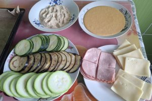 Cordon bleu de vinete, dovlecei si zucchini – Reteta simpla, rapida si gustoasa