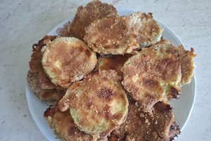 Cordon bleu de vinete, dovlecei si zucchini – Reteta simpla, rapida si gustoasa