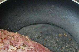 Muschiulet de porc cu sos de smantana - Reteta gustoasa la cuptor