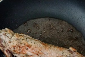 Muschiulet de porc cu sos de smantana - Reteta gustoasa la cuptor