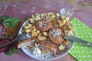 Rondele de ceapa pane, la tigaie – delicioase si simplu de facut
