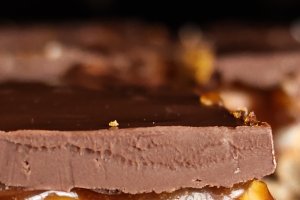 Prăjitura Snickers - Rețeta delicioasă de casă