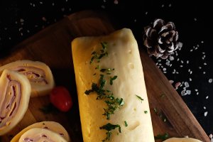 Ruladă de cașcaval - Aperitivul rapid și gustos