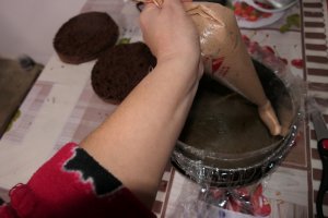 Tort ''noi doi si 32 de ani'' - Desertul aniversar plin de savoare