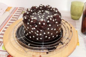 Tort ''noi doi si 32 de ani'' - Desertul aniversar plin de savoare