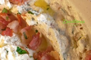 Crema de brânză cu bacon - Rețeta gustoasă pentru nachos