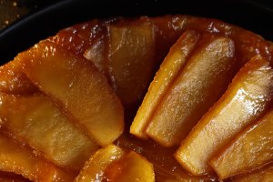 Tartă Tatin - Desertul cu mere simplu și delicios