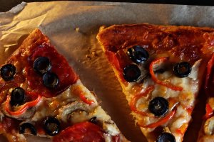 Blat de pizza în 2 minute - Rețeta rapidă și gustoasă