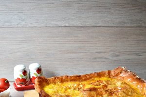 Spanakopita, placinta sarata cu spanac si branza - Reteta savuroasa de casa