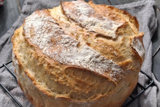 Paine pufoasa de casa - Reteta cu reusita garantata