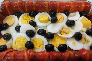 Chec cu pui si ardei kapia copti - Reteta gustoasa de aperitiv