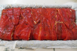 Chec cu pui si ardei kapia copti - Reteta gustoasa de aperitiv