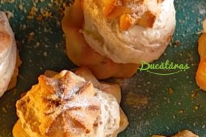 Mini eclere cu mascarpone și nuci pecan pralinate – Desert fin și elegant