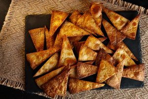 Nachos de casă -  rețeta rapidă și gustoasă