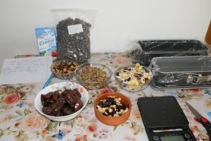 Batoane de ciocolata ''cu de toate'' - Delicioase si spornice