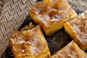 Bougatsa însiropată - Rețeta delicioasă și aromată