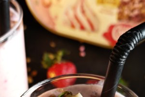 Shake cu înghețată de căpșuni - Deliciu răcoritor de vară