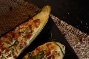 Dovlecei umpluți, la cuptor - Rețeta ușoară și gustoasă